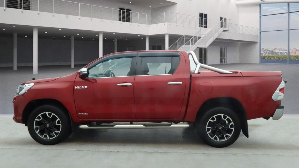 Used Toyota Hilux 2017 for sale - 77212953: Photo 6