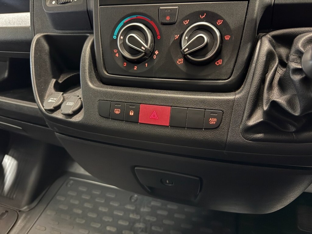 Used Citroen Relay 2023 for sale - 77806411: Photo 23