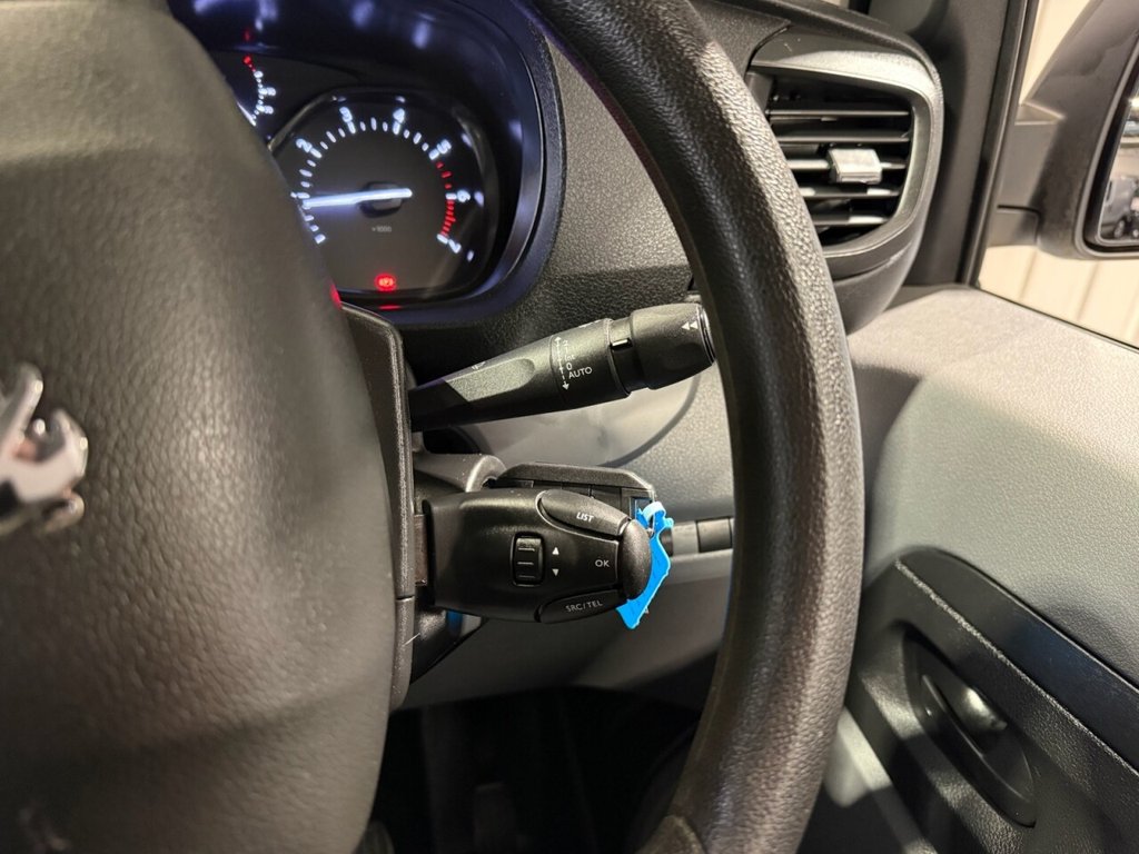Used Peugeot Expert 2020 for sale - 76739926: Photo 33