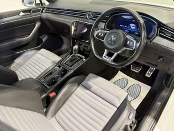 Used Volkswagen Passat 2019 for sale - 74379818: Photo