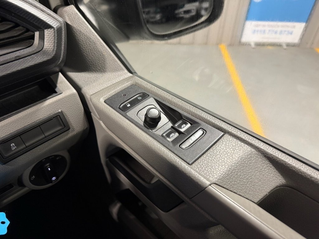 Used Volkswagen Transporter 2021 for sale - 77571723: Photo 30