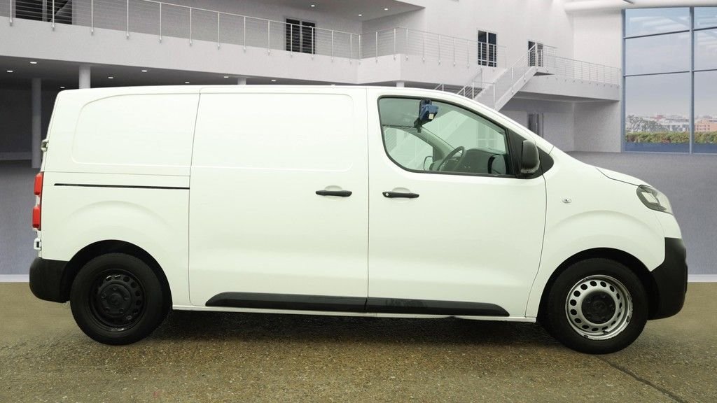 Used Vauxhall Vivaro 2021 for sale - 77188263: Photo 5