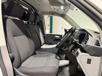 Used Volkswagen Transporter 2023 for sale - 79046208: Photo