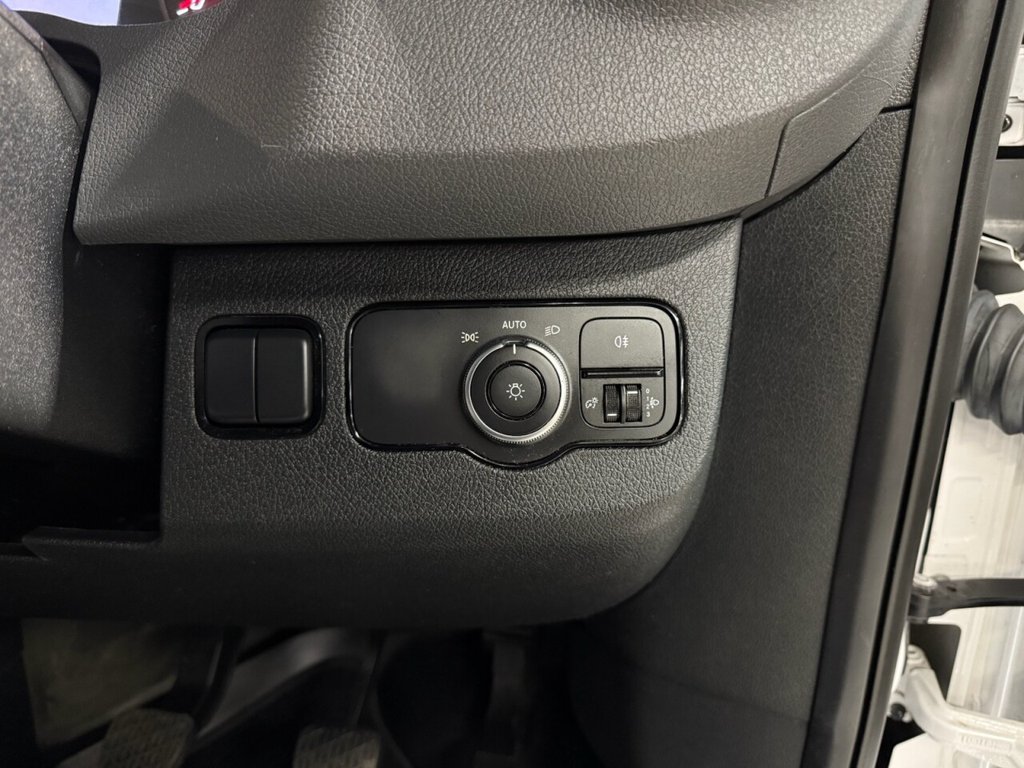 Vehicle 33