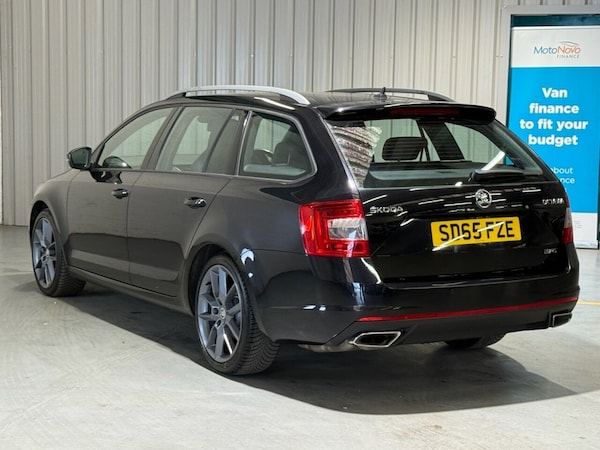 Used Skoda Octavia 2015 for sale - 74194191: Photo 2