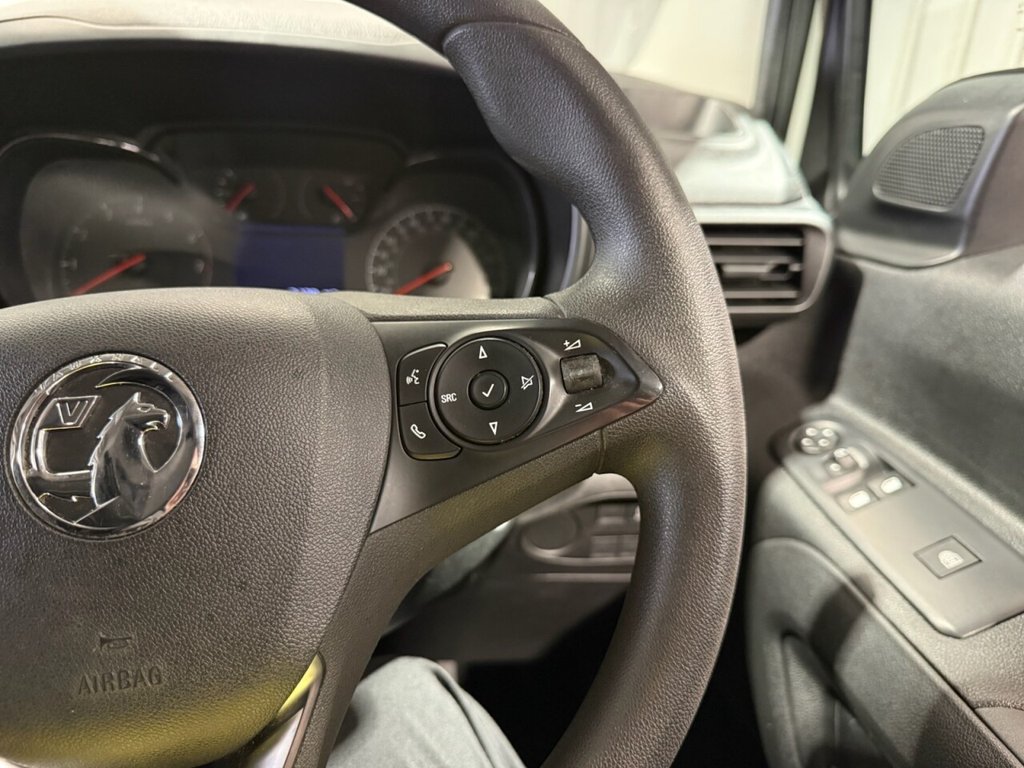 Used Vauxhall Combo 2020 for sale - 76797894: Photo 31