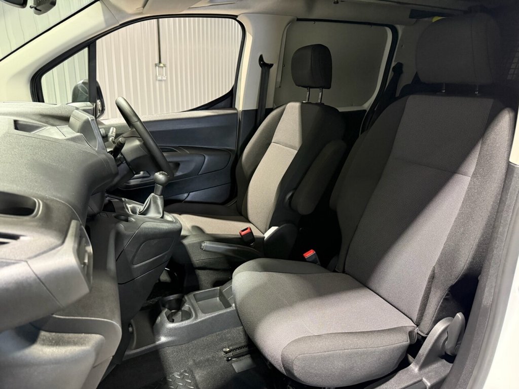 Used Vauxhall Combo 2020 for sale - 76797894: Photo 8