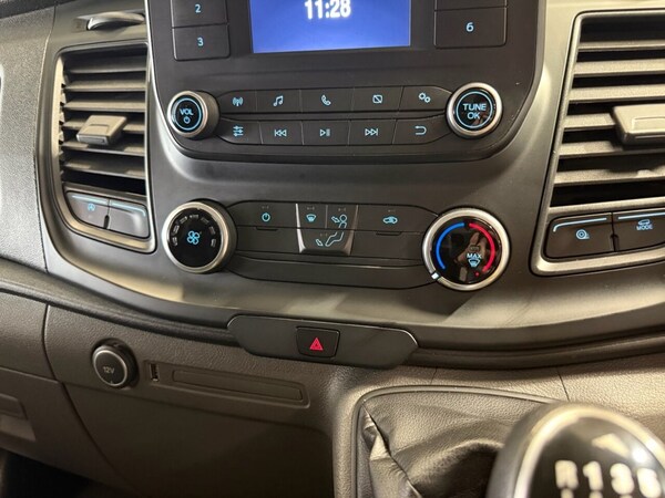 Used Ford Transit Custom 2020 for sale - 75207184: Photo 25