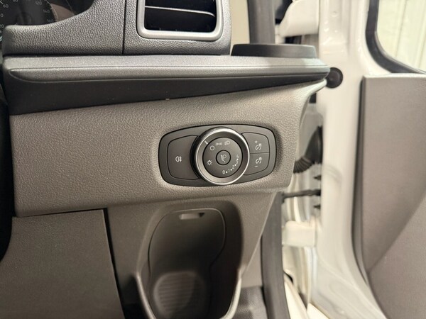 Used Ford Transit Custom 2020 for sale - 75207184: Photo 31