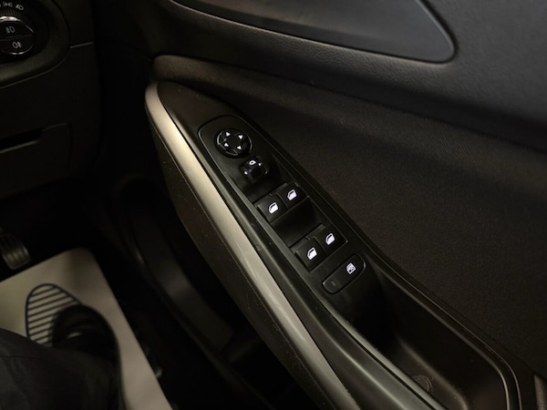 Used Vauxhall Grandland X 2018 for sale - 75474105: Photo 29