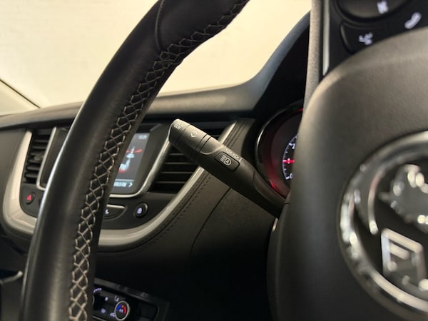 Used Vauxhall Grandland X 2018 for sale - 75474105: Photo 32