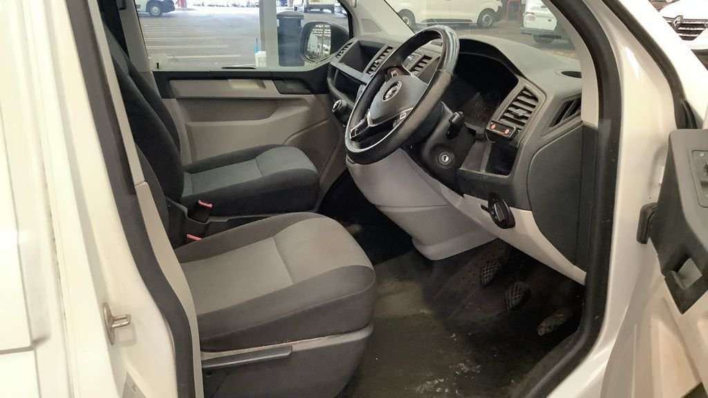 Used Volkswagen Transporter 2019 for sale - 77212952: Photo 7