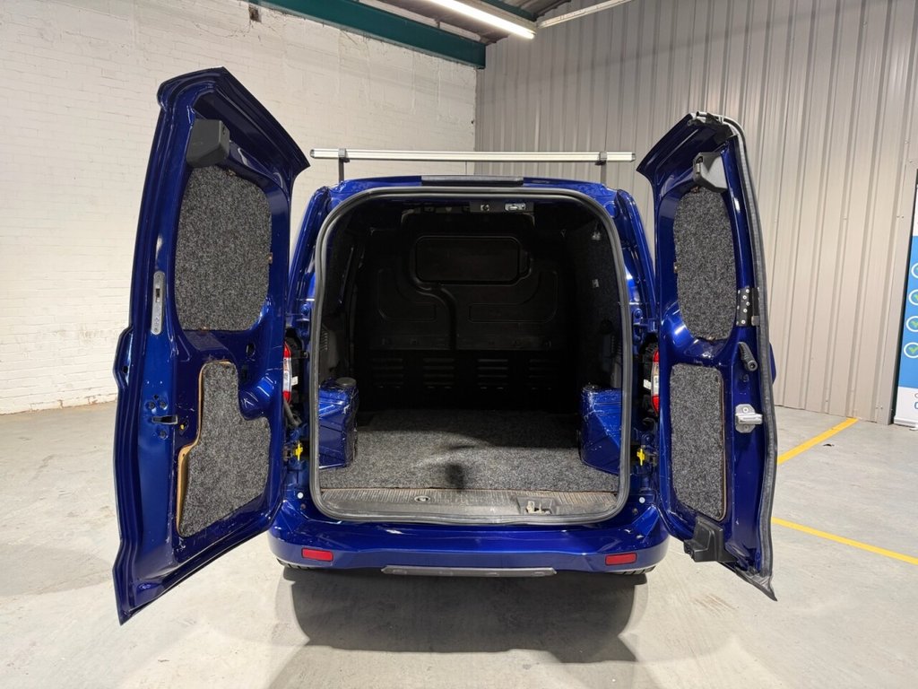 Used Ford Transit Courier 2019 for sale - 77905064: Photo 15