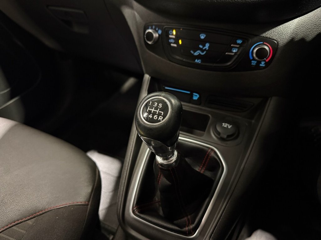 Used Ford Transit Courier 2019 for sale - 77905064: Photo 19