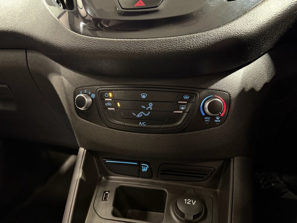 Used Ford Transit Courier 2019 for sale - 77905064: Photo 23