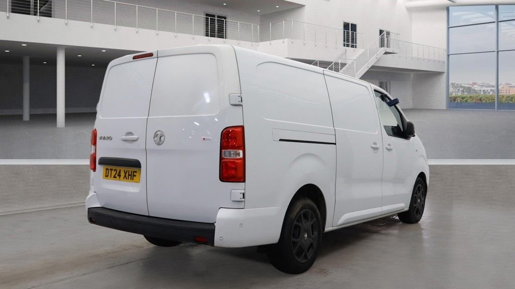 Used Vauxhall Vivaro 2024 for sale - 77227417: Photo 2