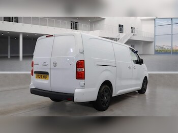 Used Vauxhall Vivaro 2024 for sale - 77227417: Photo