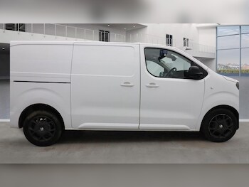 Used Vauxhall Vivaro 2024 for sale - 77227417: Photo