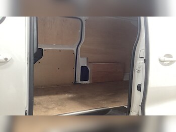 Used Vauxhall Vivaro 2024 for sale - 77227417: Photo