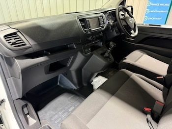 Used Vauxhall Vivaro 2023 for sale - 79155005: Photo
