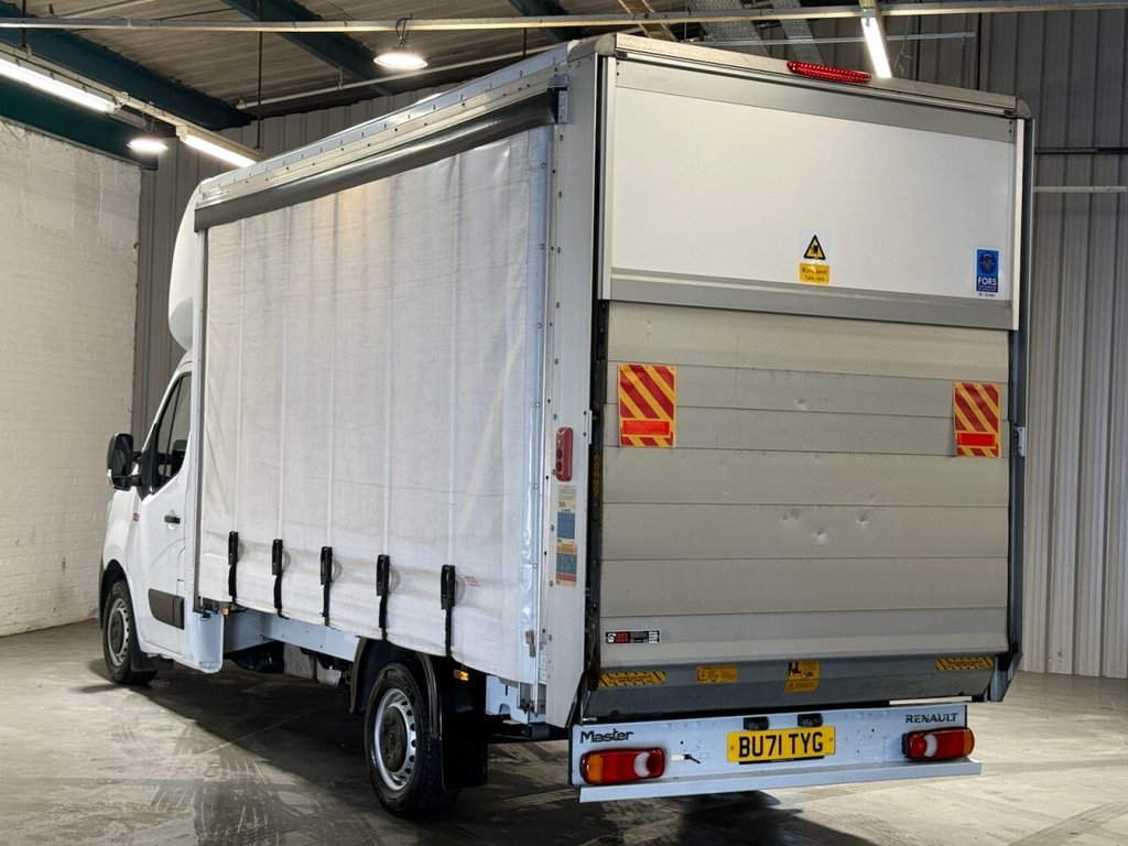 Used Renault Master 2021 for sale - 77534877: Photo 2