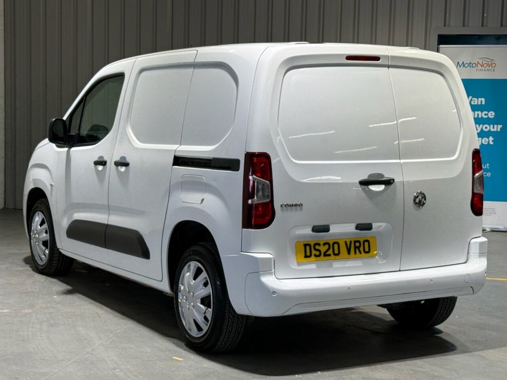 Used Vauxhall Combo 2020 for sale - 76617331: Photo 2