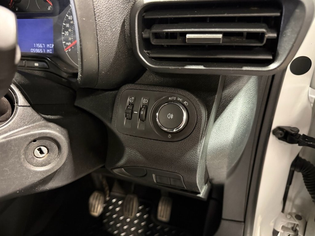 Used Vauxhall Combo 2020 for sale - 76617331: Photo 32