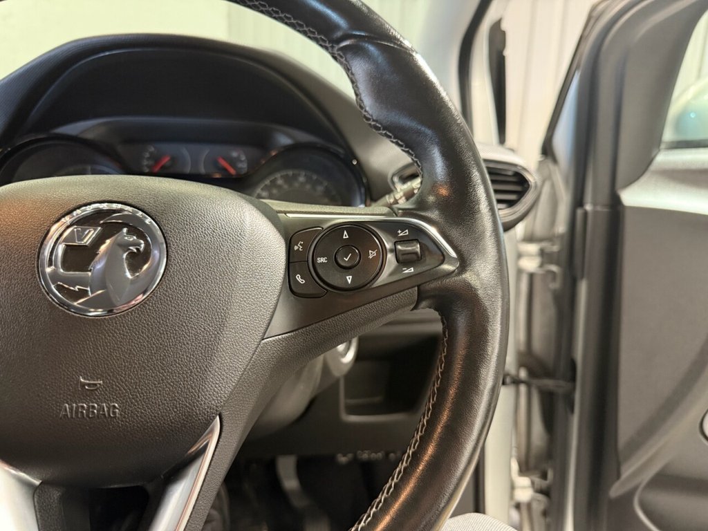 Used Vauxhall Crossland X 2018 for sale - 76438982: Photo 34