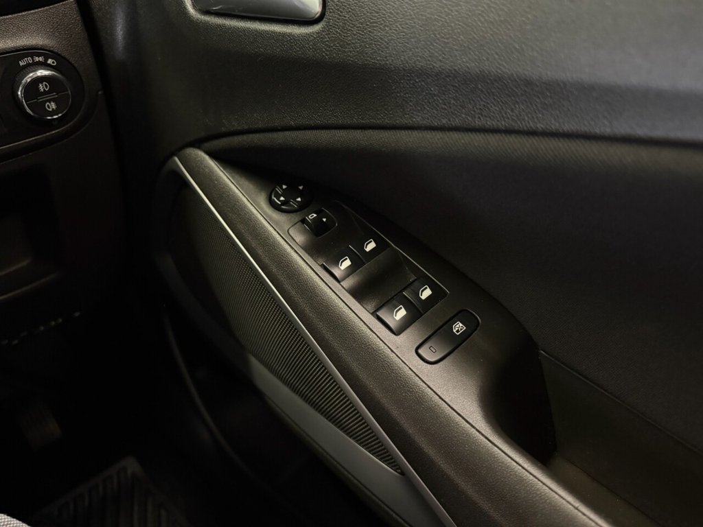 Used Vauxhall Crossland X 2018 for sale - 76438982: Photo 35