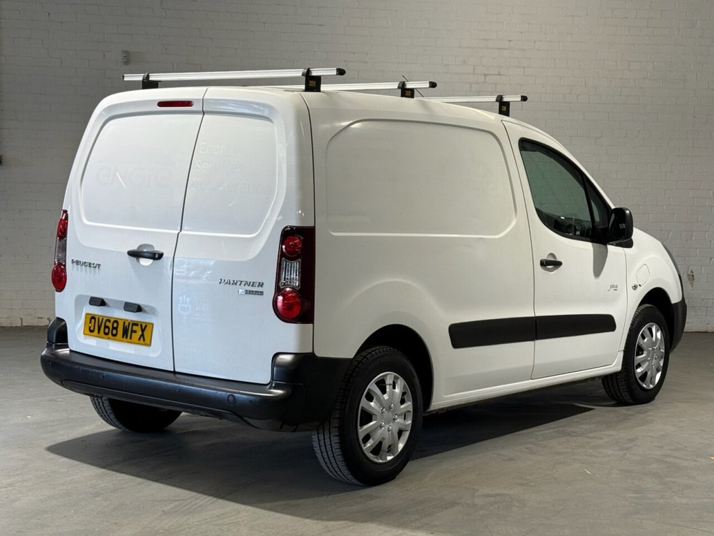 Vehicle 33