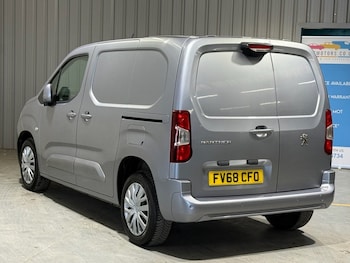 Used Peugeot Partner 2018 for sale - 78658085: Photo