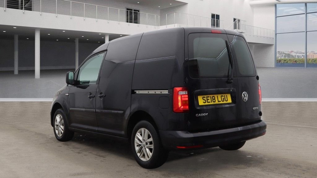 Used Volkswagen Caddy 2018 for sale - 77383987: Photo 3