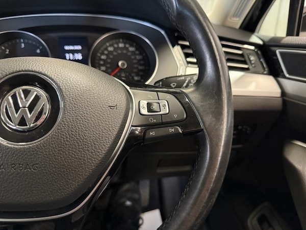 Used Volkswagen Passat 2015 for sale - 74844741: Photo 30