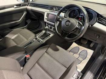 Used Volkswagen Passat 2015 for sale - 74844741: Photo