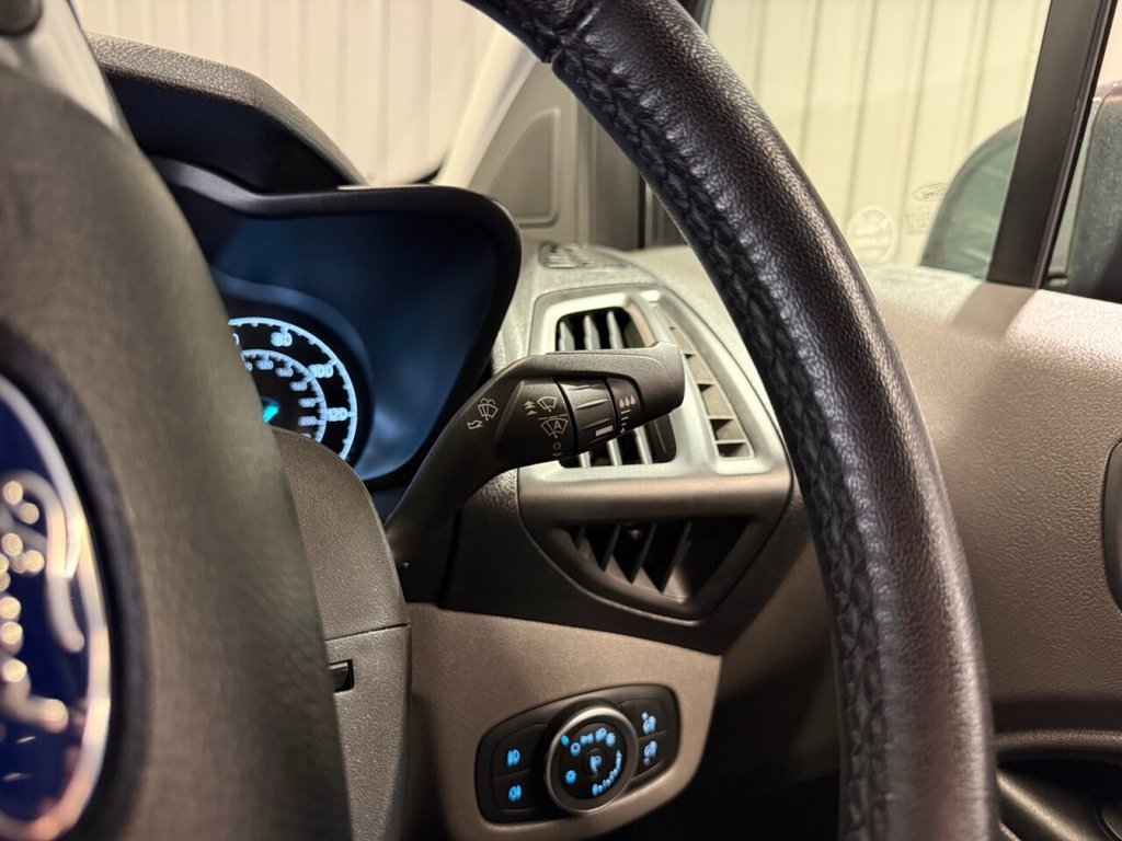 Used Ford Transit Connect 2022 for sale - 76617370: Photo 28