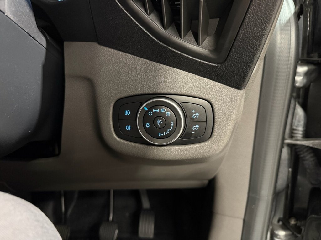 Used Ford Transit Connect 2022 for sale - 76617370: Photo 33