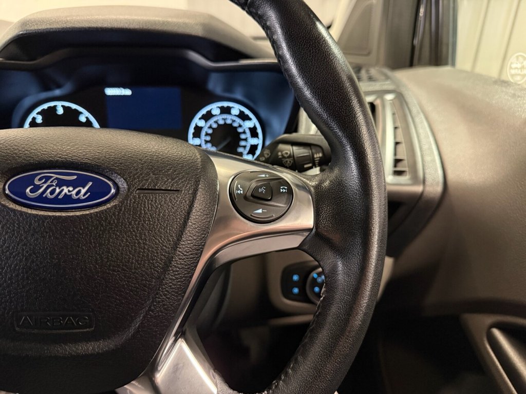 Used Ford Transit Connect 2022 for sale - 76617370: Photo 35