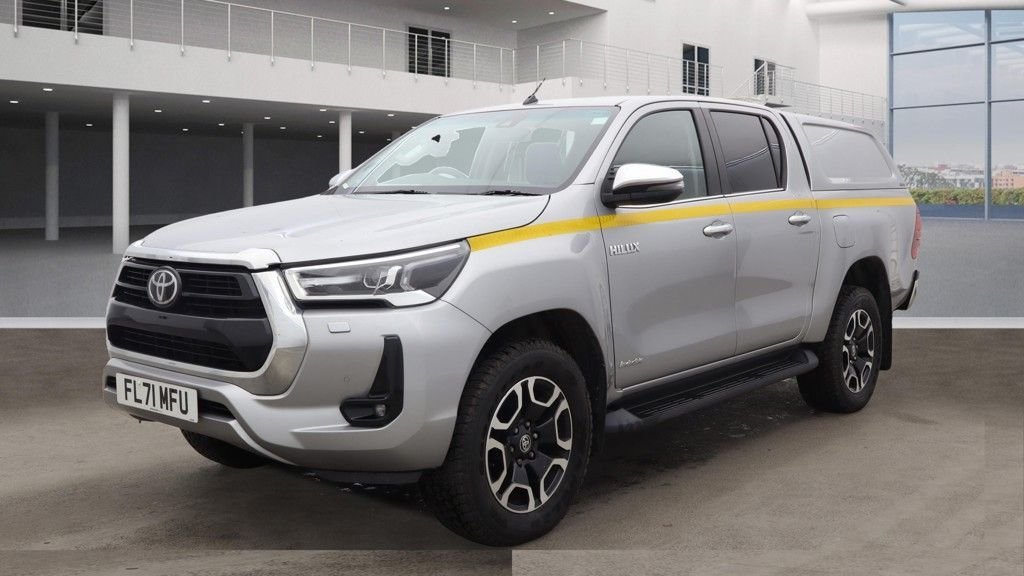 Used Toyota Hilux 2021 for sale - 77212119: Photo 2