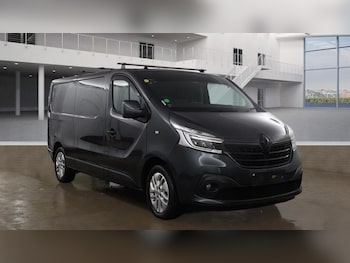 Renault Trafic feature image