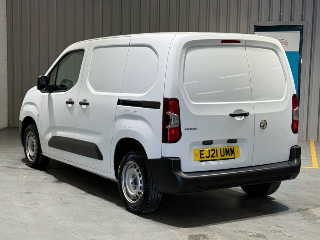 Used Vauxhall Combo 2021 for sale - 76439051: Photo 2