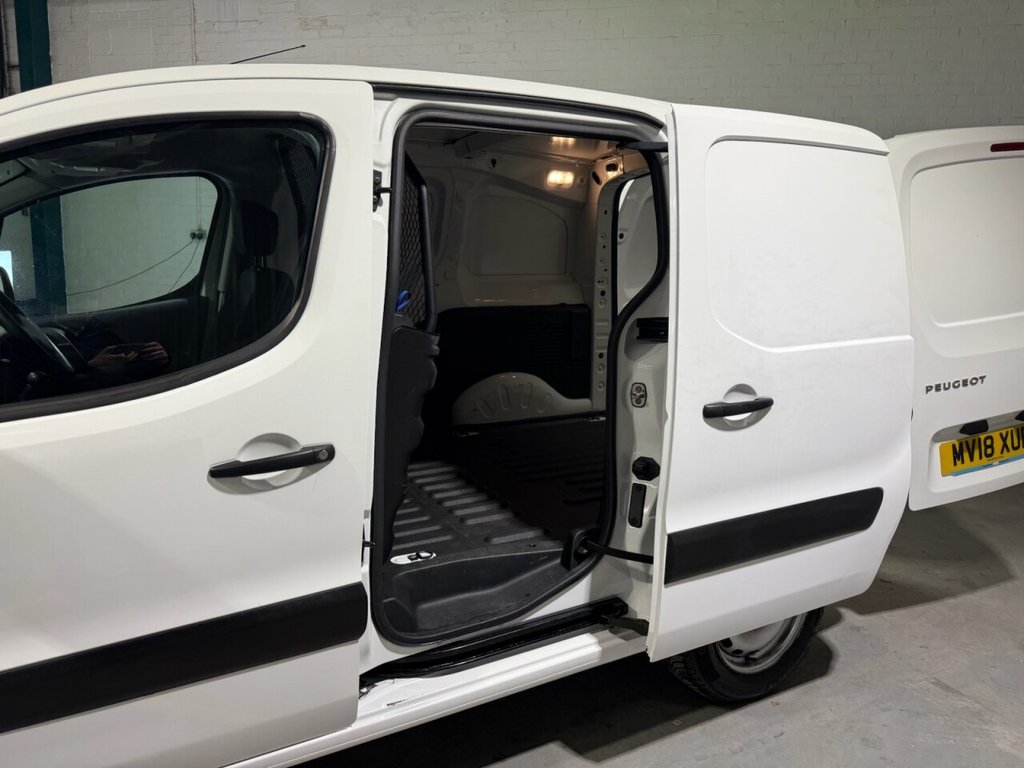 Used Peugeot Partner 2018 for sale - 77904938: Photo 14