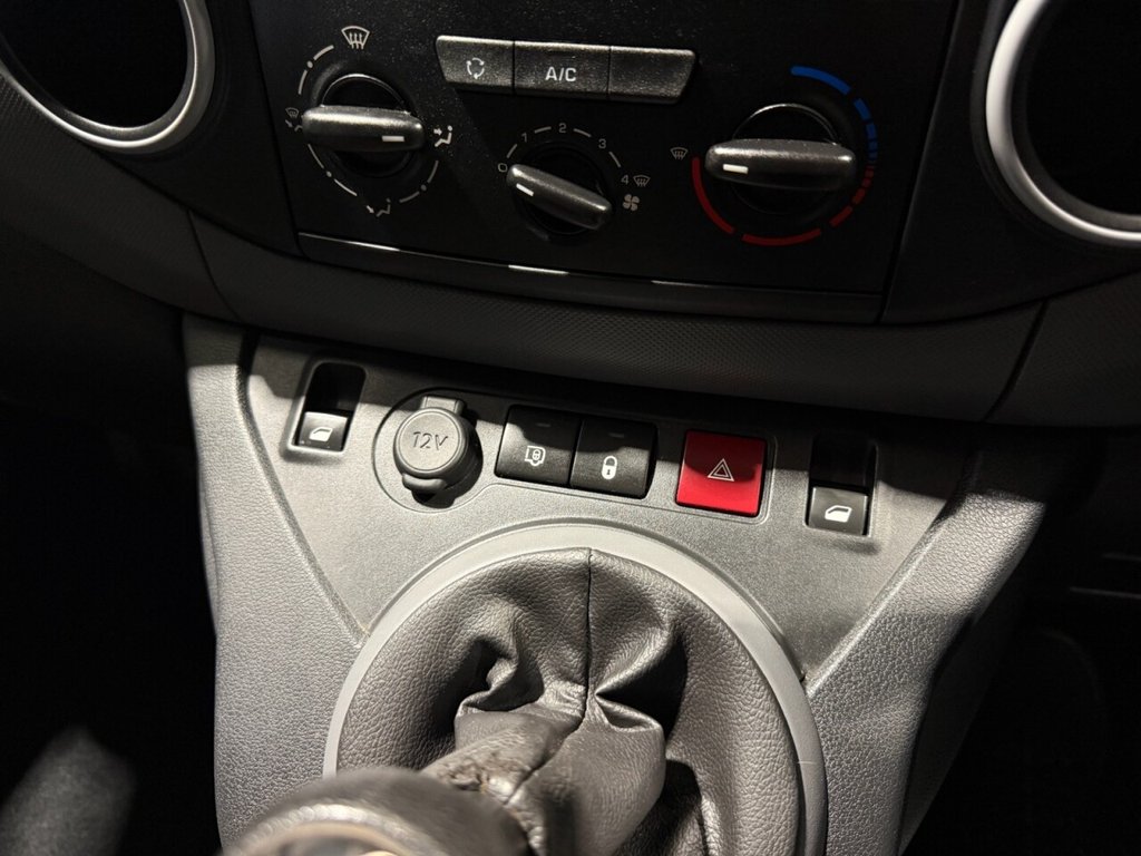 Used Peugeot Partner 2018 for sale - 77904938: Photo 25
