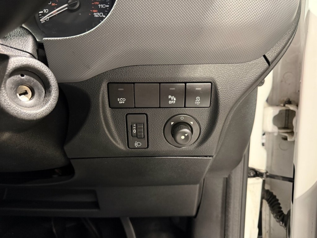 Used Peugeot Partner 2018 for sale - 77904938: Photo 26