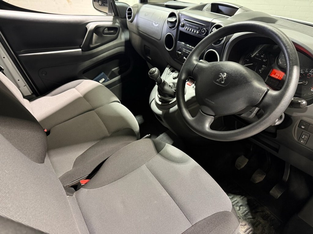Used Peugeot Partner 2018 for sale - 77904938: Photo 5