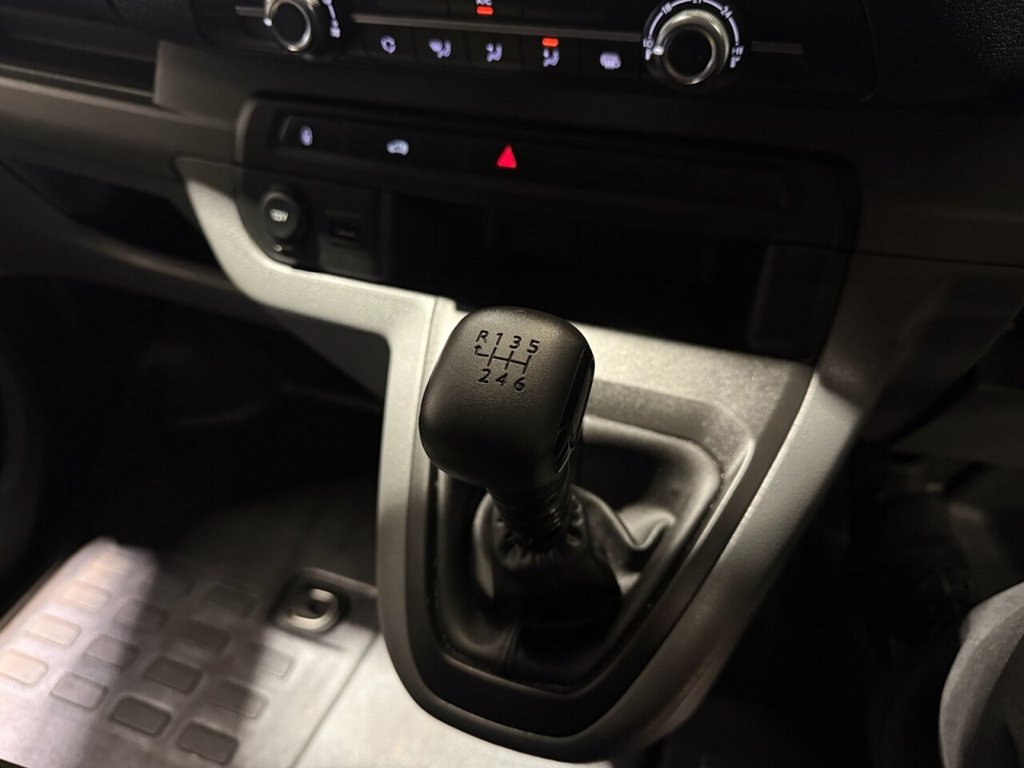 Used Vauxhall Vivaro 2022 for sale - 77680203: Photo 26