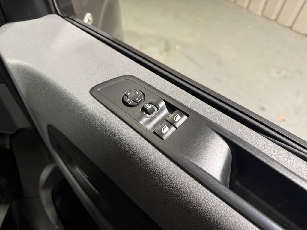 Used Vauxhall Vivaro 2022 for sale - 77680203: Photo 29