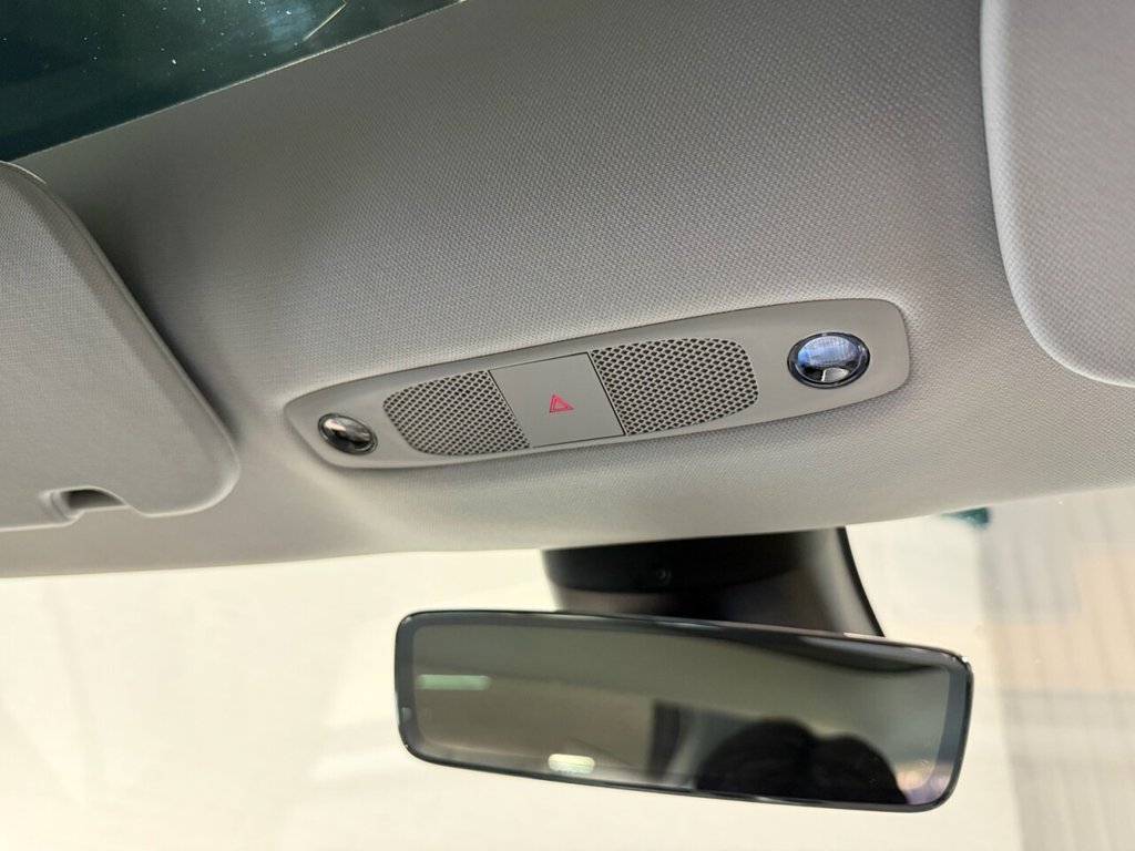 Used Tesla Model 3 2021 for sale - 77133135: Photo 26