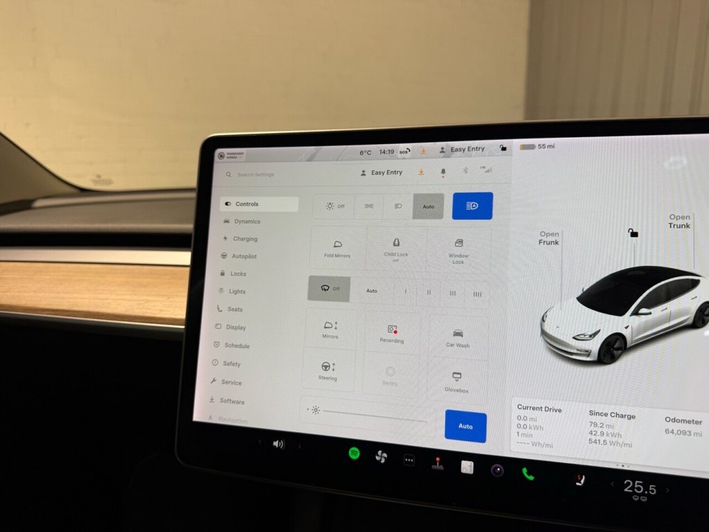 Used Tesla Model 3 2021 for sale - 77133135: Photo 28