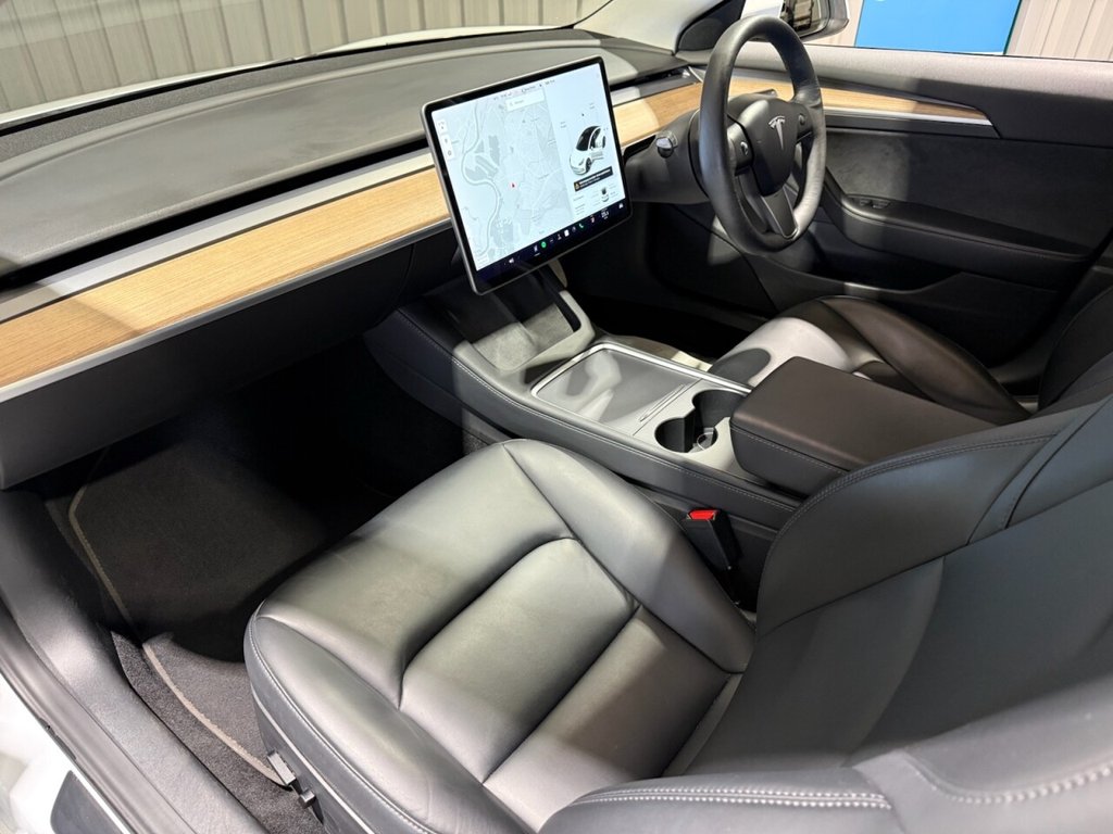 Used Tesla Model 3 2021 for sale - 77133135: Photo 6