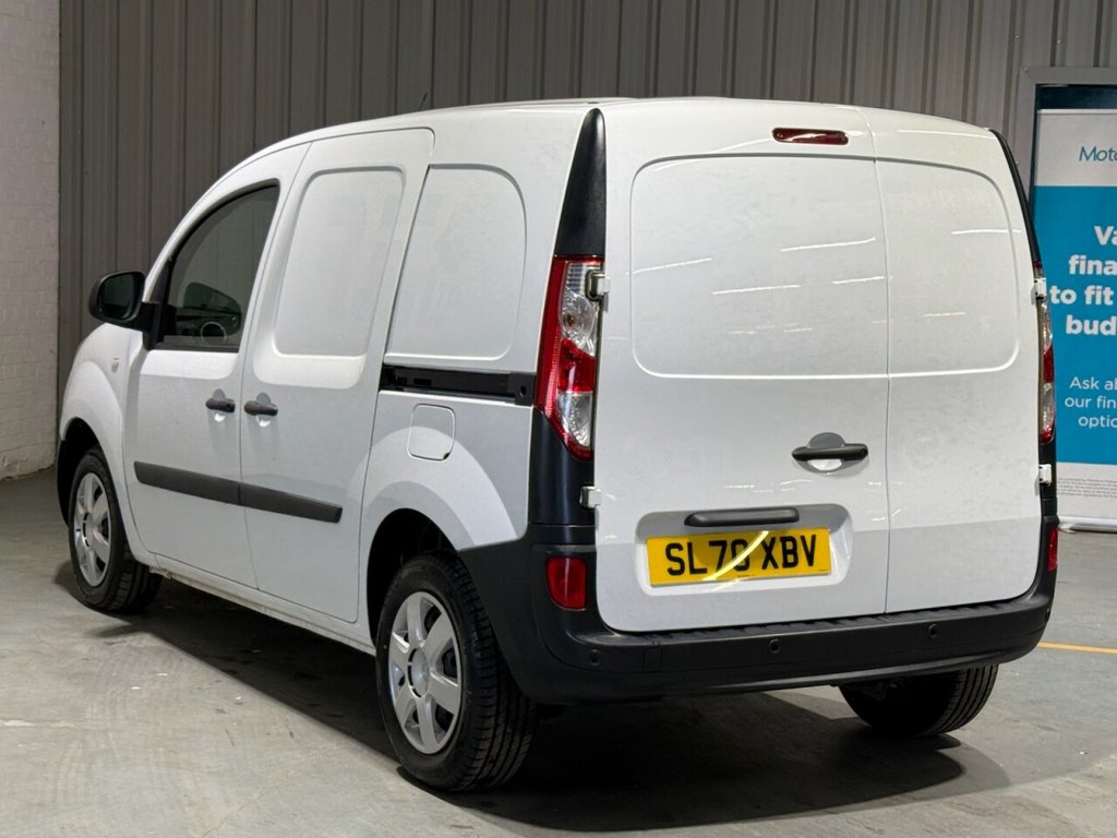 Used Nissan NV250 2020 for sale - 76481858: Photo 2